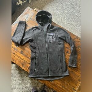 Women’s patagonia R1 air full-zip hoodie (small)